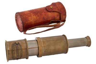 Óculo de couro 18cms